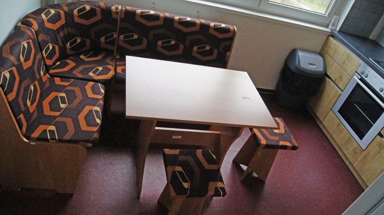 Km House Cerny Most Hostel Prague Ngoại thất bức ảnh